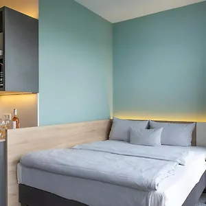Sylc. - Serviced Apartahotel
